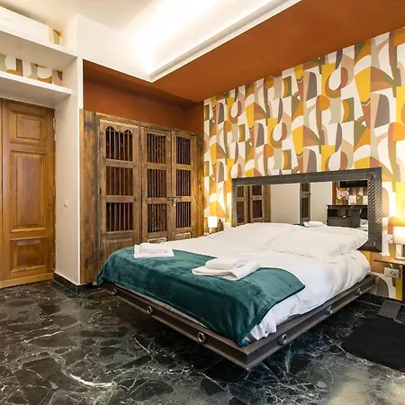Aetius 12 Relais 4*