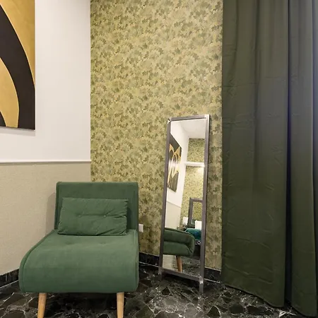 Aetius 12 Relais 4*