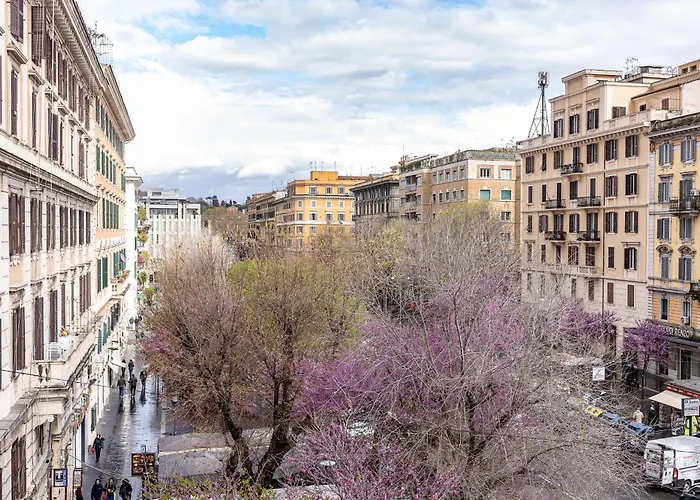 Aetius 12 Relais 4* Rome