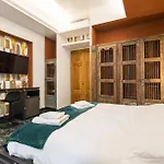 Aetius 12 Relais Ρώμη